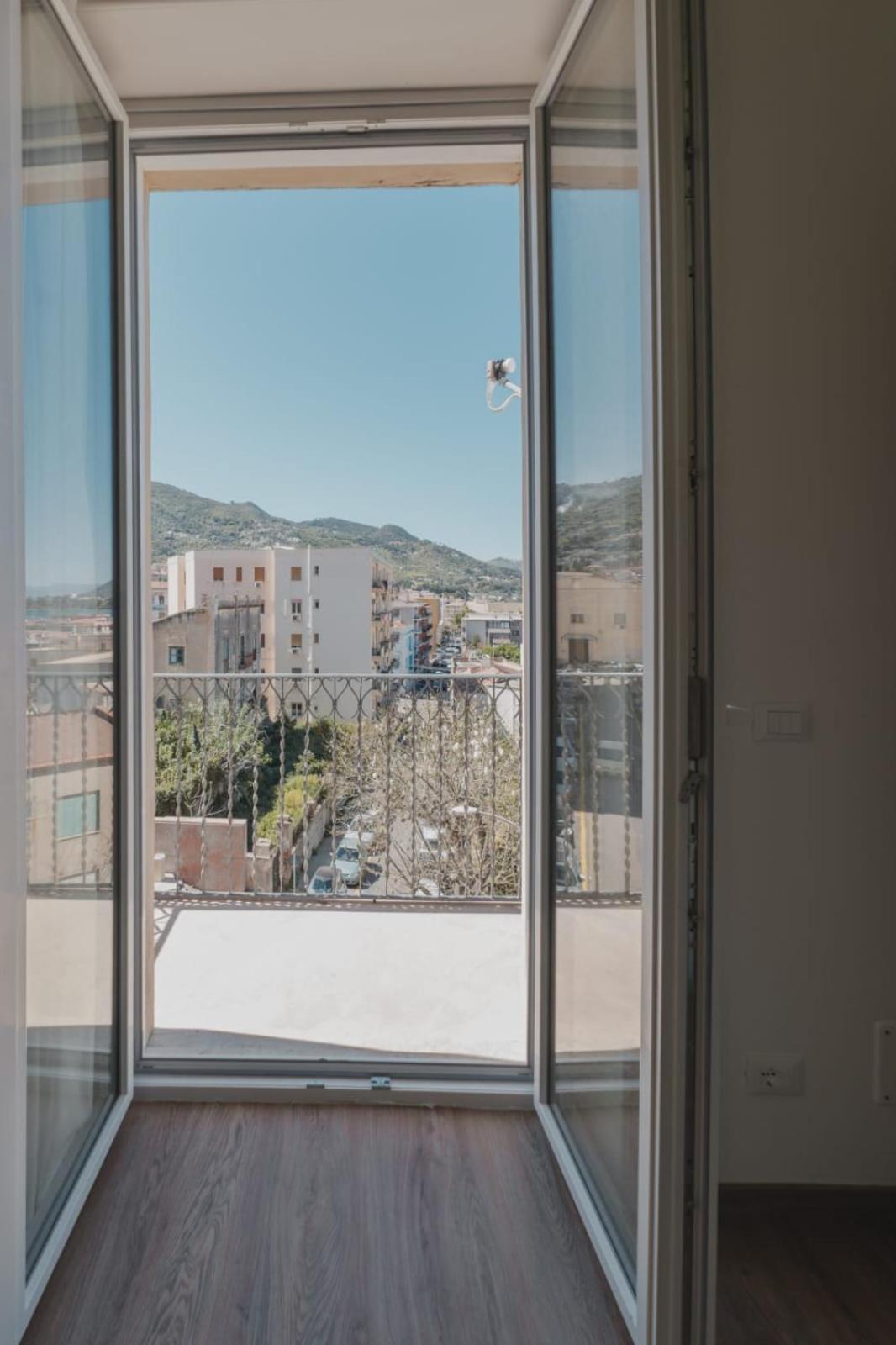 Villa Di Giorgi Apartments Center Cefalù Eksteriør billede